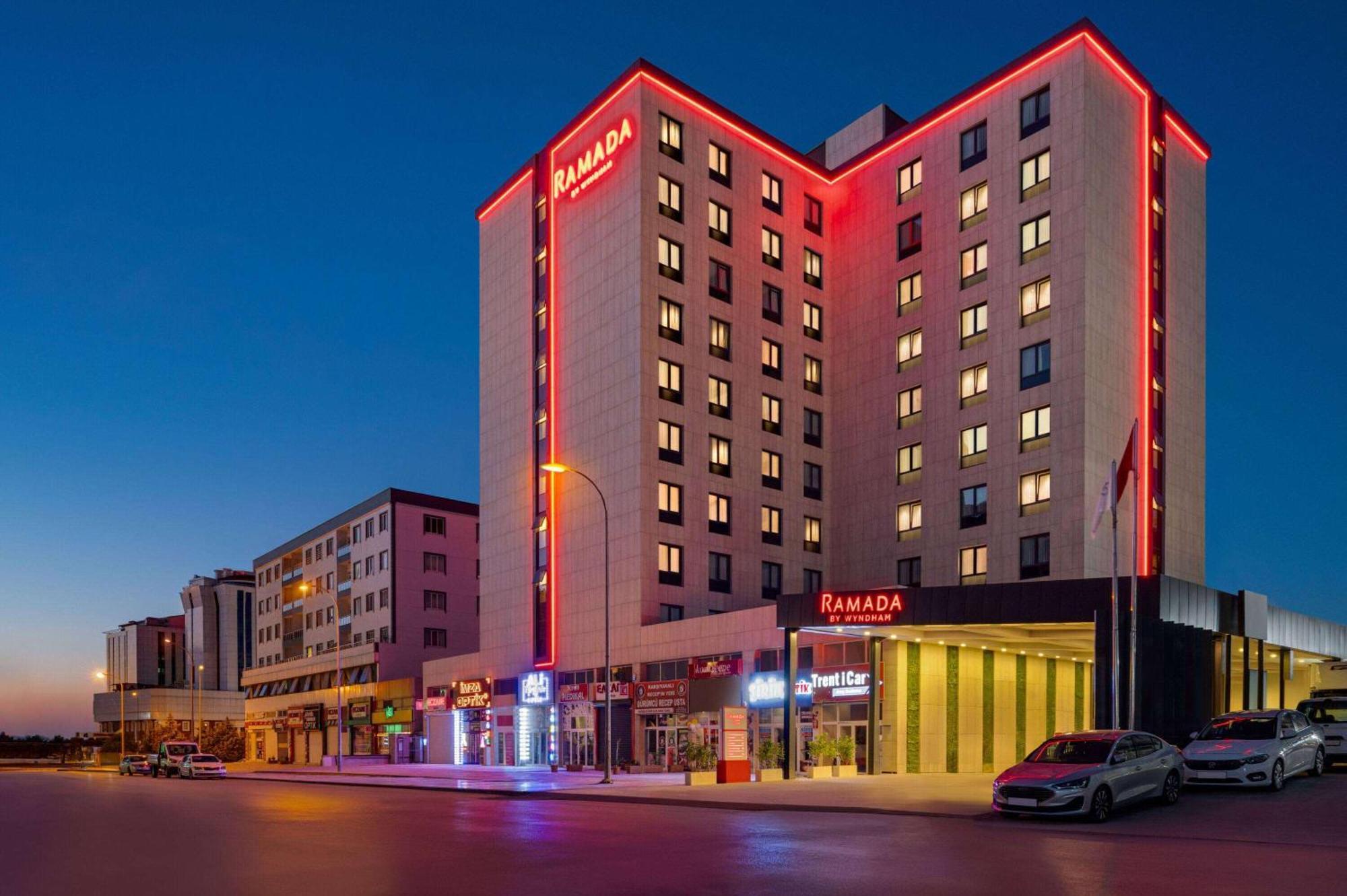 Ramada By Wyndham Gaziantep Hotel Exterior foto